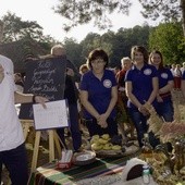 Konkurs na najlepszą potrawę z ziemniaków wygrały "SuperBabki" ze Skłobów w podradomskiej gminie Chlewiska