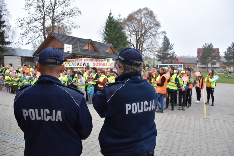 Odblaskowa szkoła w Starem Bystrem 