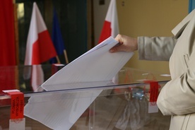 W niedzielnych wyborach wzięło udział 75 proc. uprawnionych mieszkańców Wilanowa. Najwięcej w Warszawie