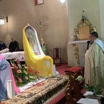 Wprowadzenie relikwii św. Jana Pawła II i św. s. Faustyny Kowalskiej