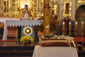 Liturgia pogrzebowa dzieci utraconych w przasnyskiej farze