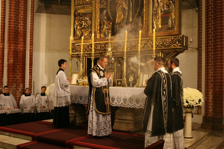 Msza św. za zmarłych w rycie tradycyjnym