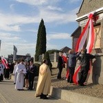 Odsłonięcie pomnika Niepodległości w Jodłowej