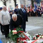 Uroczystości pod pomnikiem Piłsudskiego  