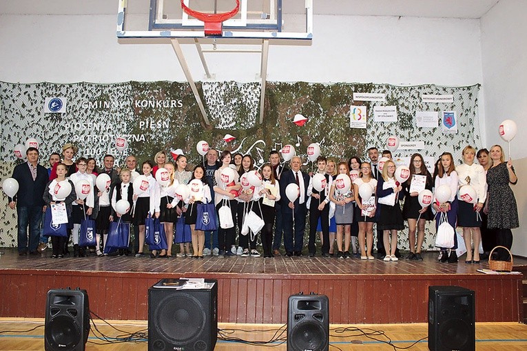 W konkursie wzięli udział uczniowie ze szkół podstawowych w Gardei, Czarnym Dolnym, Cyganach, Morawach i Otłowcu.