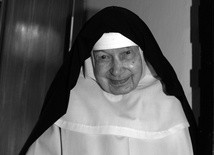 Zmarła najstarsza zakonnica klauzurowa na świecie