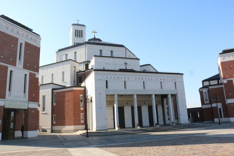 Udekoruj świątecznie sanktuarium św. Jana Pawła II