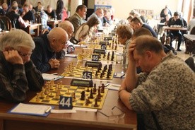 Nad szachownicami zasiądzie blisko 120 zawodników