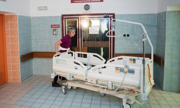 Nowy raport ze szpitala w Ostrawie: Jeden z górników jest w stanie krytycznym