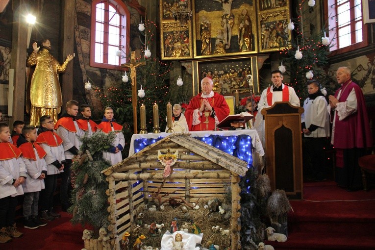Boguszycka parafia obchodzi 460. rocznicę konsekracji świątyni. Mszy św. jubileuszowej przdewodniczył ordynariusz łowicki