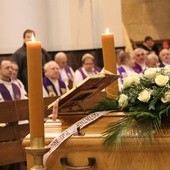 Pożegnanie bp. Gerarda Bernackiego, Eucharystia