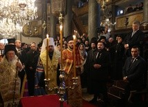 Patriarcha Konstantynopola wręczył metropolicie kijowskiemu tomos o autokefalii 