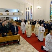 Noworocznemu spotkaniu nadzwyczajnych szafarzy Komunii św. przewodniczył bp Henryk Tomasik