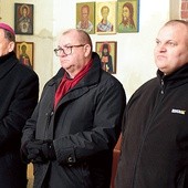 Duchowni trzech wyznań na nabożeństwie w świdnickiej cerkwi, 2018 rok.