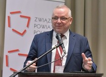 Andrzej Płonka: Szpitale powiatowe są w katastrofalnej sytuacji