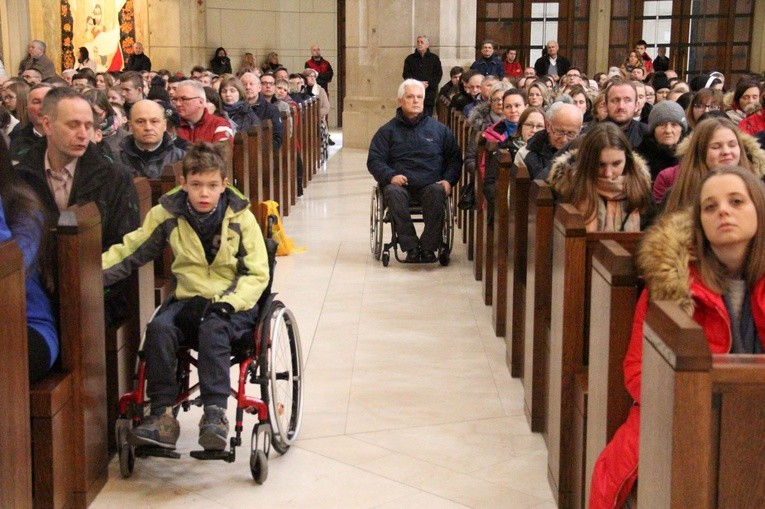 Panama w Krakowie - Eucharystia w sanktuarium św. Jana Pawła II