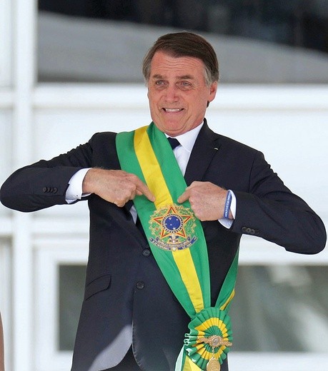Jair Bolsonaro zrealizował już najważniejszą wyborczą obietnicę – podpisał dekret ułatwiający kupowanie przez obywateli broni palnej.