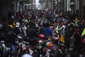 25 tysięcy motocyklistów wyruszyło do Czarnego Chrystusa