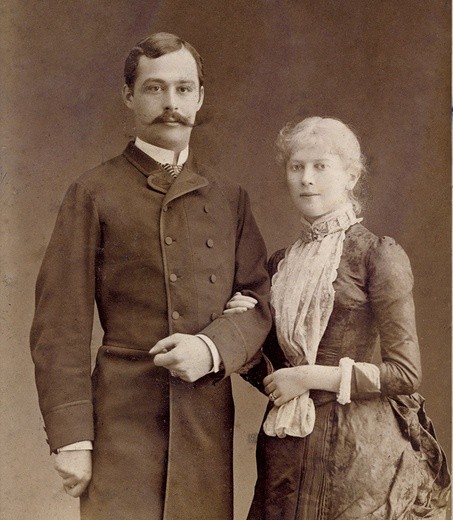 Wojciech Kossak z żoną Marią z Kisielnickich. Zdjęcie Walerego Rzewuskiego, Kraków 1885 r.