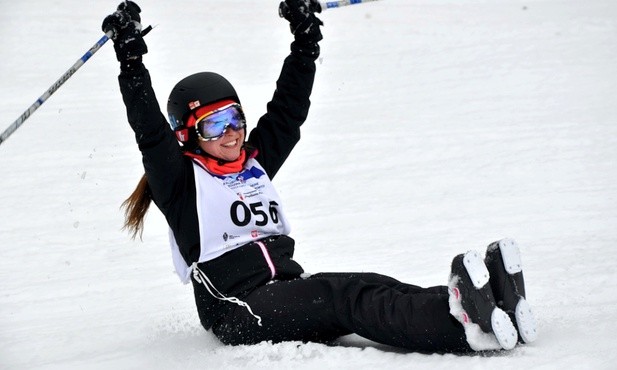 Zawody w narciarstwie alpejskim odbywały się na stokach Jaworzyny Krynickiej
