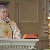 Amerykański kardynał u ukraińskich sierot w Polsce