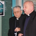 Śp. bp Alojzy Orszulik w kadrach "Gościa Łowickiego", cz. 1