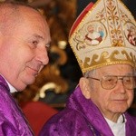 Śp. bp Alojzy Orszulik w kadrach "Gościa Łowickiego", cz. 1