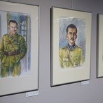 Galeria obrazów Józefa Obacza to ponad 50 portretów żołnierzy wyklętych