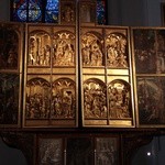 Odsłonięto ołtarz Koronacji Najświętszej Marii Panny