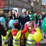 Korowód „Pomoc ma moc” w Opolu