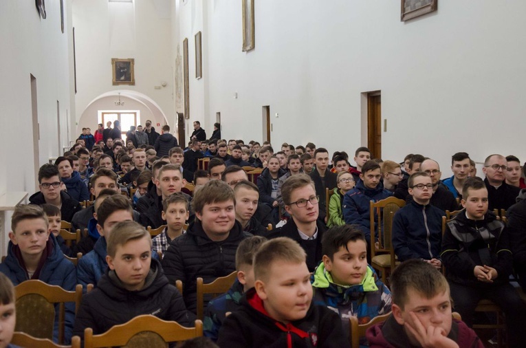 Sandomierz: św. Dominik Savio przyszedł do ministrantów