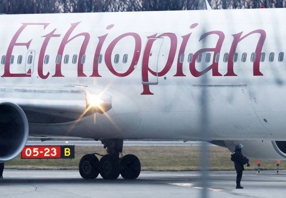 W Etiopii rozbił się samolot ze 157 osobami na pokładzie, nikt nie przeżył