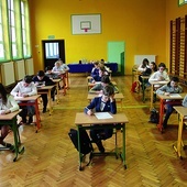 ▲	Jeden z etapów rejonowych odbył się w gościnnej Szkole Podstawowej w Osiecznicy.