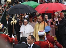 Papież spotkał się z władzami Maroka