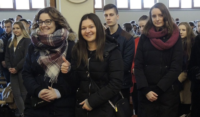 Tak, jak w zeszłym roku, młodzi znów są zaproszeni do kościola w Aleksandrowicach, a także do Cieszyna.