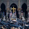 Francja: Co było przyczyną pożaru w Notre Dame?