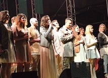 ▲	Warszawski zespół wykonujący muzykę gospel zaśpiewał m.in. podczas imprezy „Błogosławieni miłosierni” w Krakowie. W tym roku rozpocznie obchody MŚR w Zabrzu.