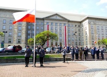 Katowice. Obchody Dnia Flagi