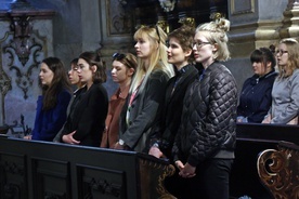 Studenci wrocławscy rozpoczęli juwenalia od modlitwy