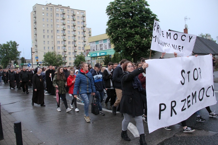 Marsz przeciwko przemocy. Po zabójstwie ucznia w Wawrze