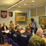 Posiedzenie zespołu zarządzania krzysowego w Sandomierzu. 