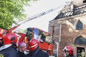 Pożar kościoła świętych Piotra i Pawła w Gdańsku - świątynia uratowana
