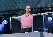 Nick Vujicic we Wrocławiu: chciałbym mieć ręce i nogi, ale najważniejsza jest moja dusza