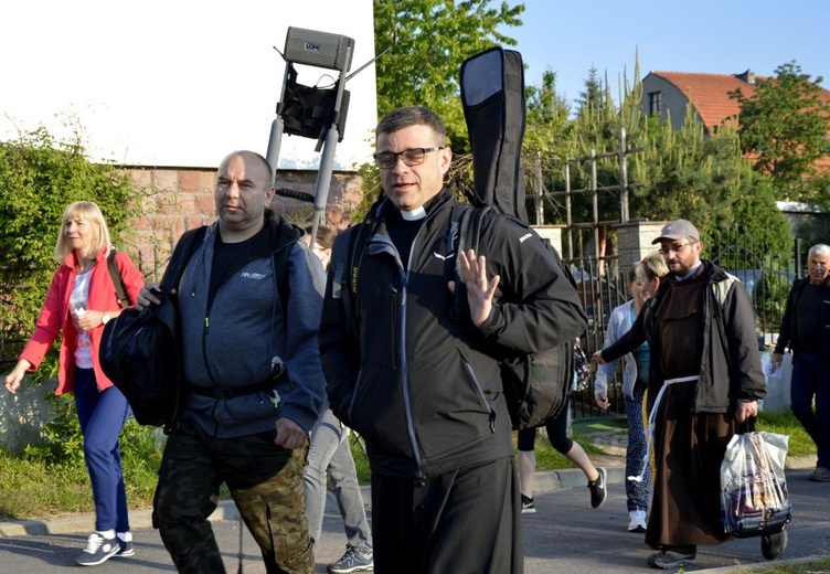 Pielgrzymka Noworudzian do Barda Śląskiego - cz. 02