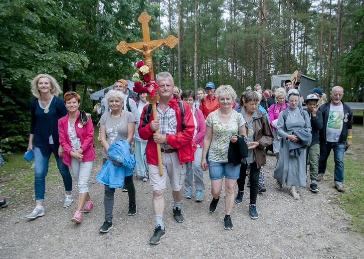 Dla chwały Maryi. Pielgrzymka Świętych Gór