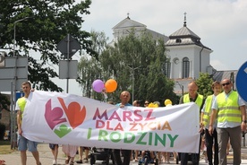 W tym roku marsz wyruszył z parafii Niepokalanego Poczęcia NMP.