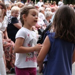 Koncert uwielbienia nad stawami w Oleśnicy