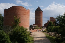 Dawny zamek biskupów ryskich w Turaidzie