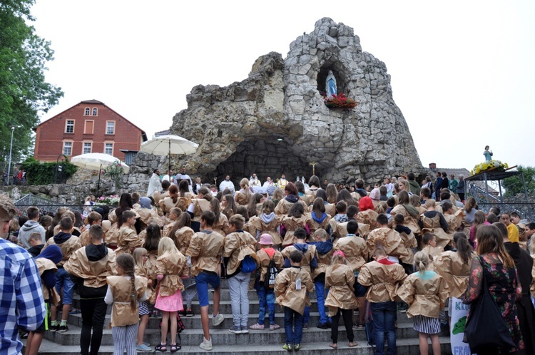 Pielgrzymka Dzieci na Górę Świętej Anny