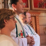 Poświęcenie tablicy ks. Krzysztofa Grzywocza w sanktuarium Królowej Tatr